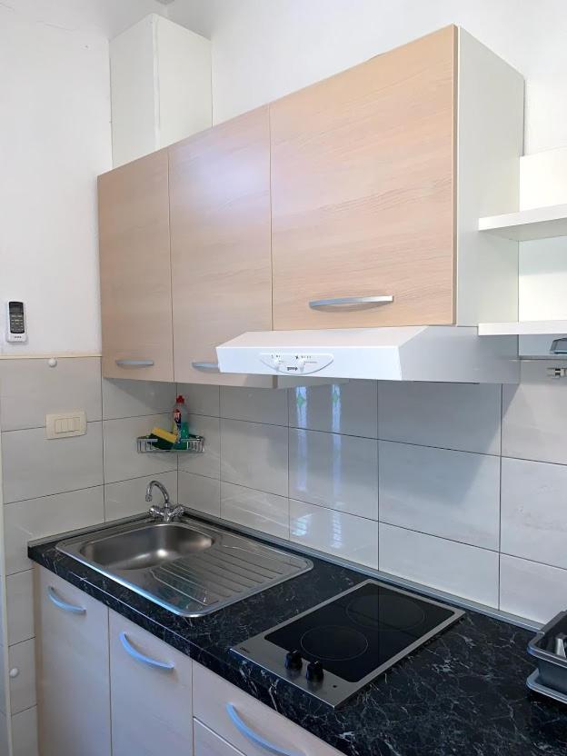 Apartments Center Baška Voda Zewnętrze zdjęcie
