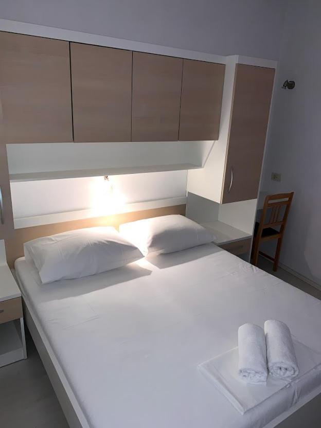 Apartments Center Baška Voda Zewnętrze zdjęcie