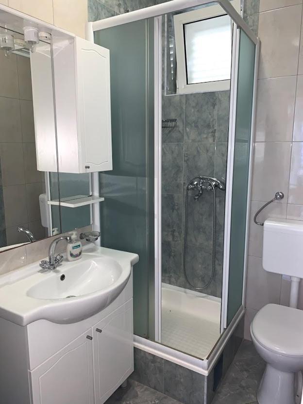 Apartments Center Baška Voda Zewnętrze zdjęcie